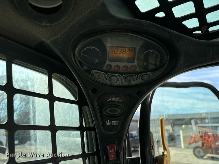 image for item NN9496 2012 Bobcat T750 tracked skid steer loader