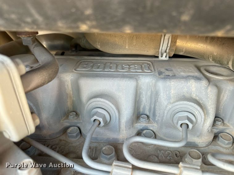 image for item NN9496 2012 Bobcat T750 tracked skid steer loader