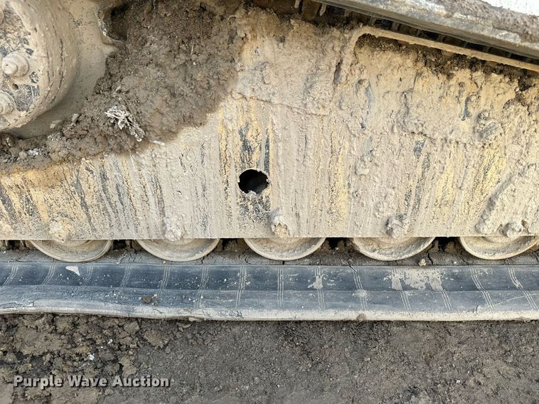 image for item NN9496 2012 Bobcat T750 tracked skid steer loader