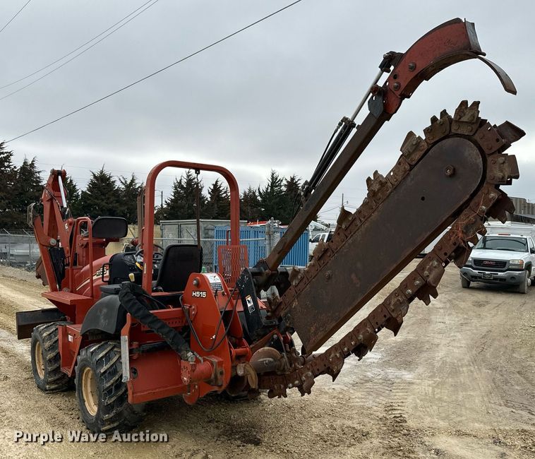image for item NN9501 2004 Ditch Witch RT55 trencher