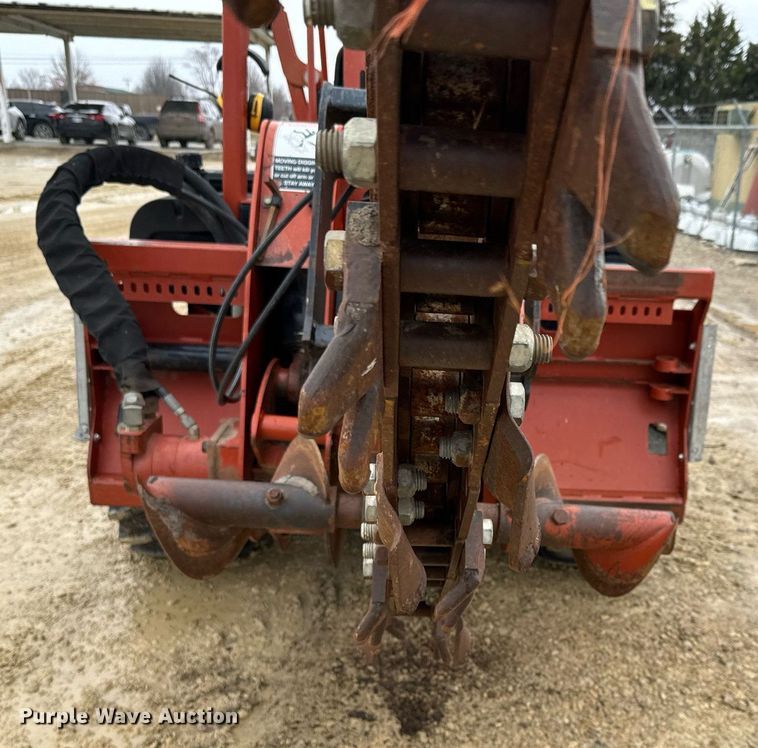 image for item NN9501 2004 Ditch Witch RT55 trencher