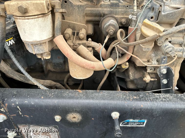 image for item NN9501 2004 Ditch Witch RT55 trencher