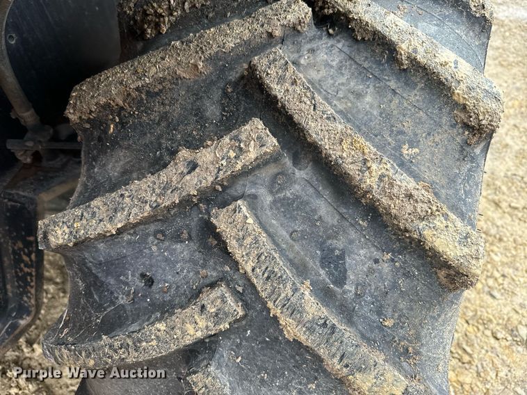 image for item NN9501 2004 Ditch Witch RT55 trencher