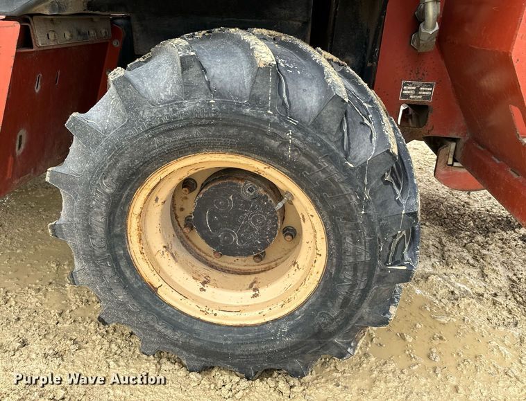 image for item NN9501 2004 Ditch Witch RT55 trencher