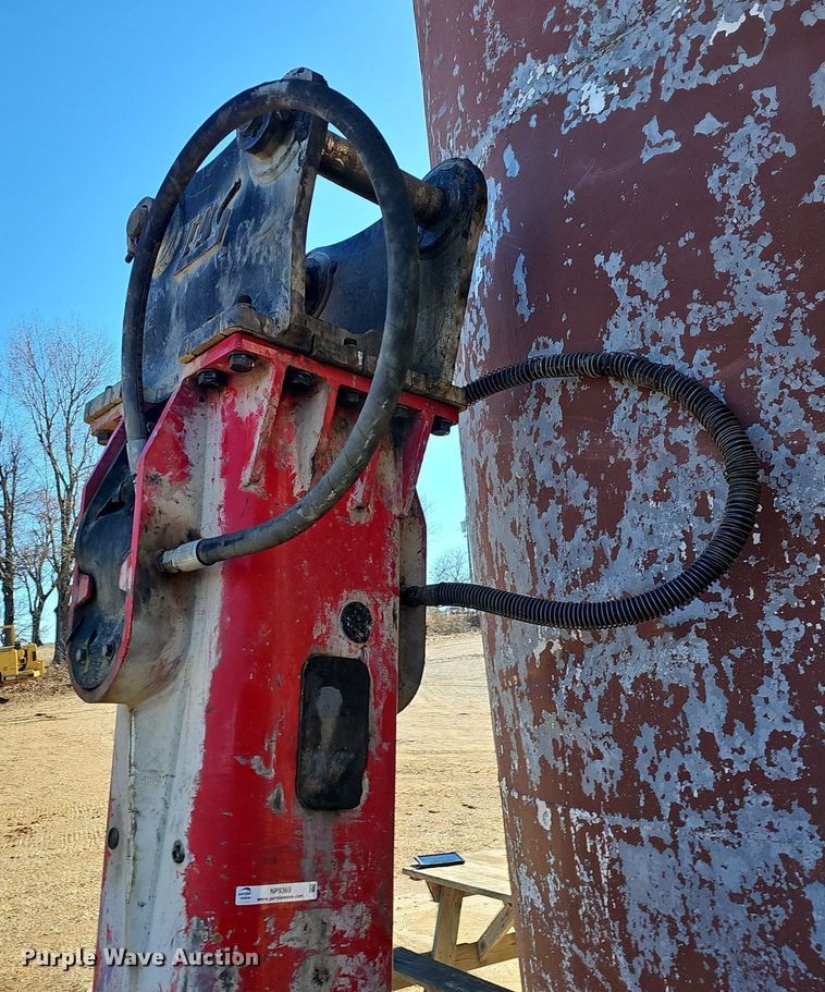 image for item NP9369 Allied Rammer G80 breaker