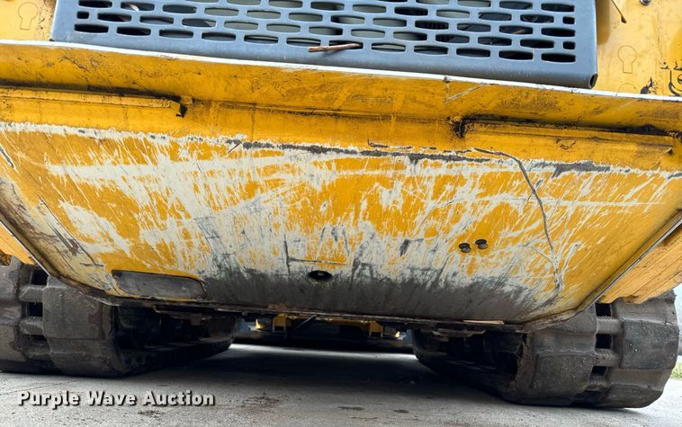 image for item NU9302 2021 John Deere 325G tracked skid steer loader