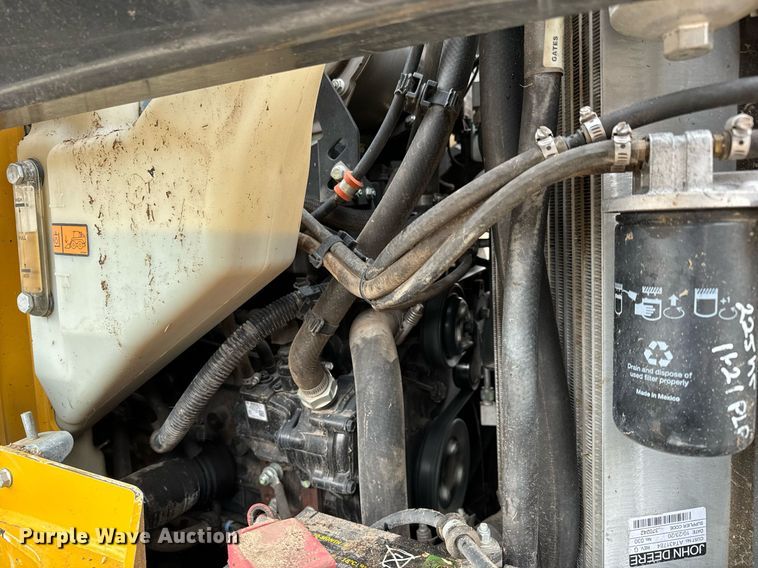 image for item NU9302 2021 John Deere 325G tracked skid steer loader