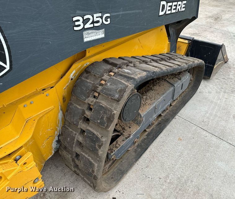 image for item NU9302 2021 John Deere 325G tracked skid steer loader