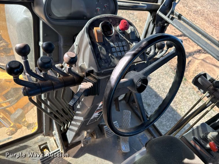 image for item NU9332 2004 Volvo  G726B motor grader