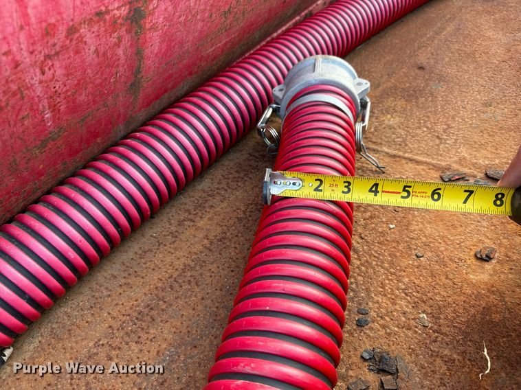 image for item NU9333 2002 Freightliner FL70 vacuum truck