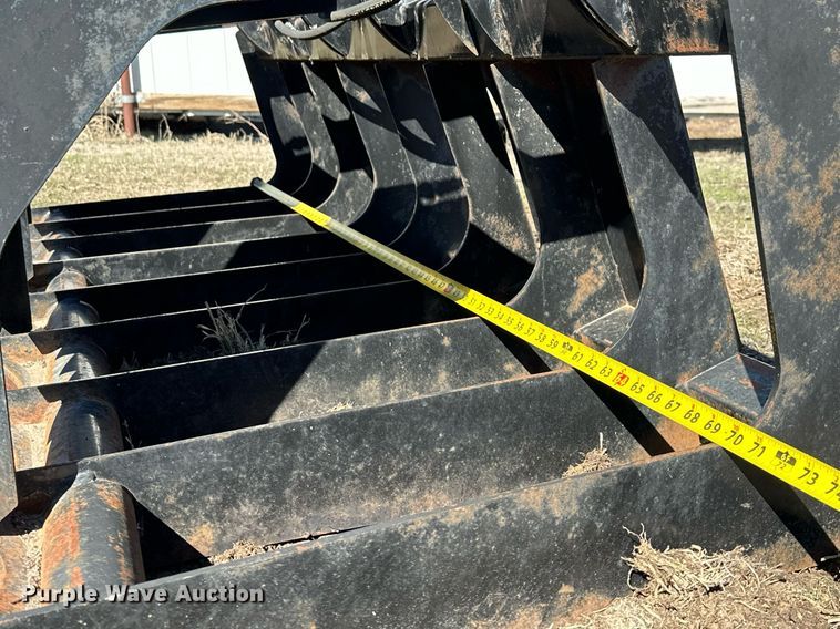 image for item NU9345 Brute skid steer grapple bucket