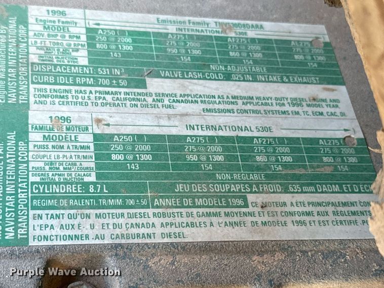 image for item NU9414 1996 International  4900 winch truck