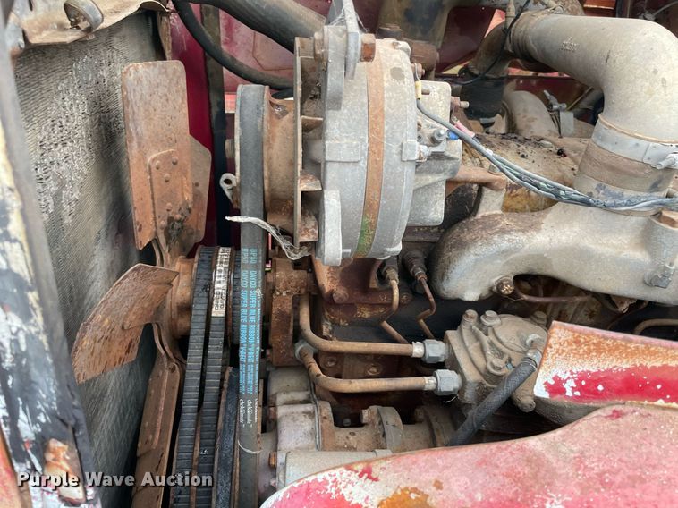 image for item NZ9004 1970 Diamond Reo ready mix truck