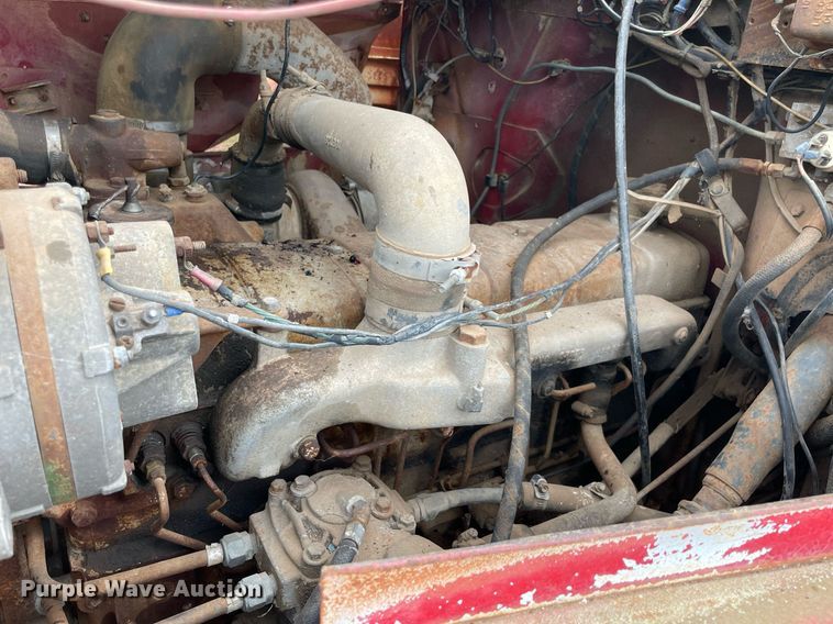 image for item NZ9004 1970 Diamond Reo ready mix truck