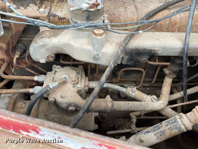 image for item NZ9004 1970 Diamond Reo ready mix truck