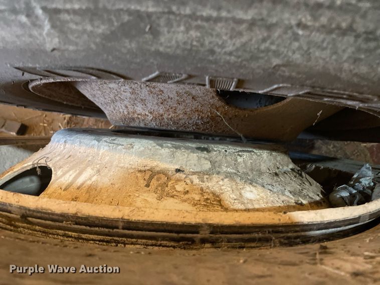 image for item NZ9007 1994 Peterbilt 378 dump truck