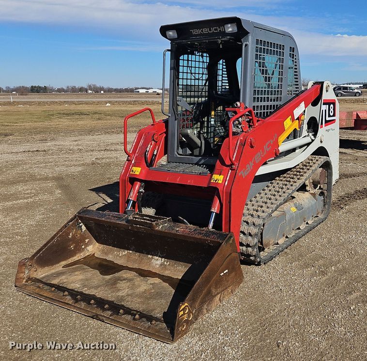 image for item NZ9152 2019 Takeuchi TL8 tracked skid steer loader