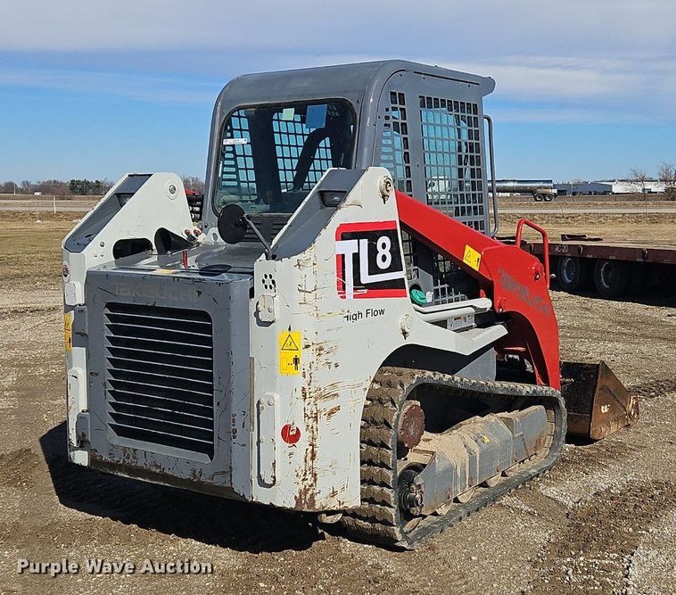 image for item NZ9152 2019 Takeuchi TL8 tracked skid steer loader