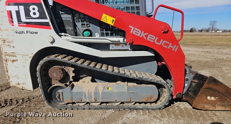 image for item NZ9152 2019 Takeuchi TL8 tracked skid steer loader