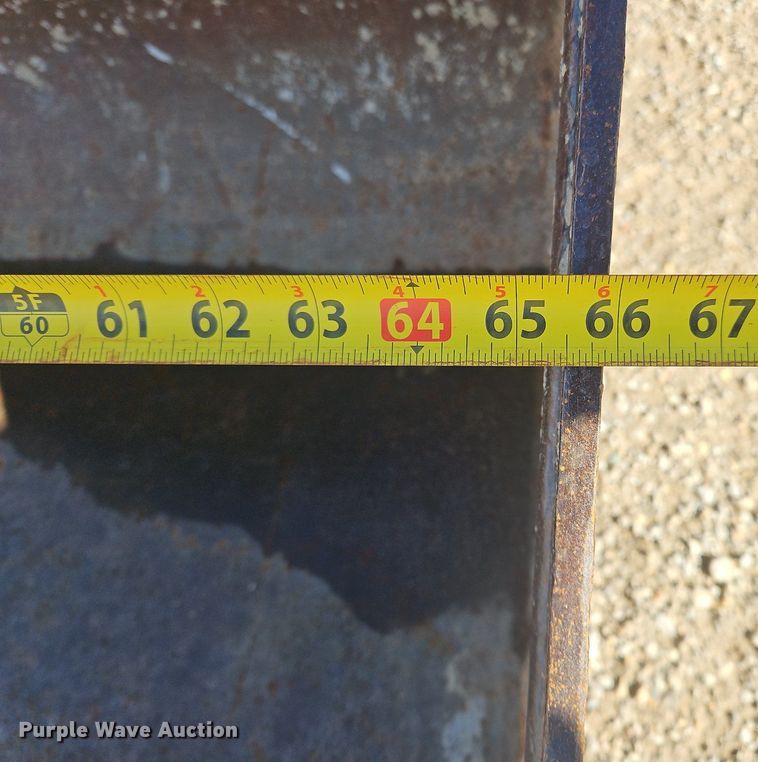 image for item NZ9152 2019 Takeuchi TL8 tracked skid steer loader