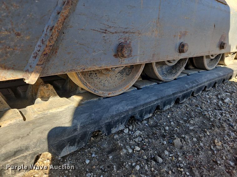 image for item NZ9152 2019 Takeuchi TL8 tracked skid steer loader