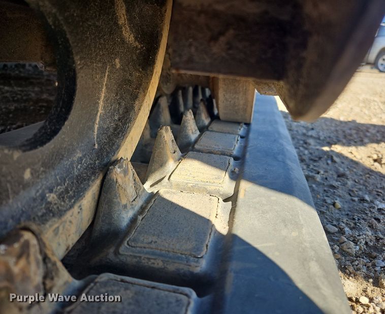 image for item NZ9152 2019 Takeuchi TL8 tracked skid steer loader