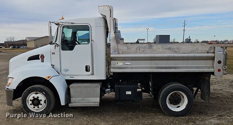 image for item NZ9153 2012 Kenworth  T270 dump truck