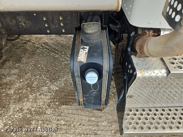 image for item NZ9153 2012 Kenworth  T270 dump truck