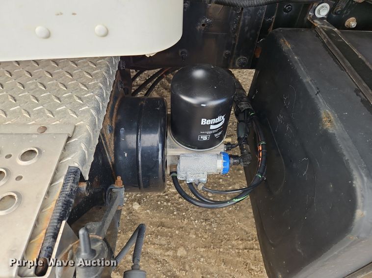 image for item NZ9153 2012 Kenworth  T270 dump truck