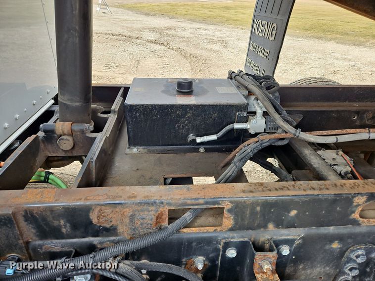 image for item NZ9153 2012 Kenworth  T270 dump truck