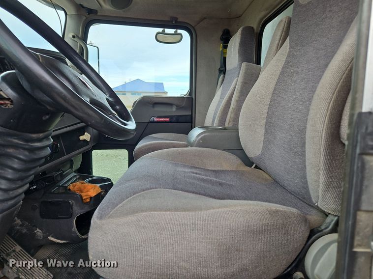 image for item NZ9153 2012 Kenworth  T270 dump truck