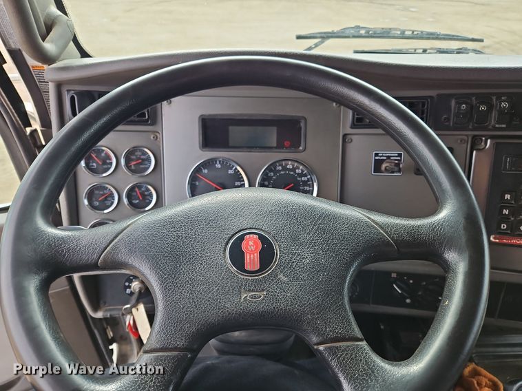 image for item NZ9153 2012 Kenworth  T270 dump truck