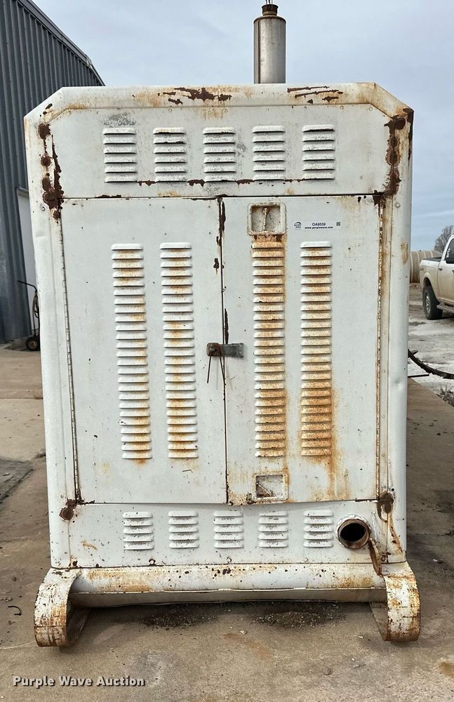 image for item OA9559 1969 Libby Welding Co. LGN-100 generator