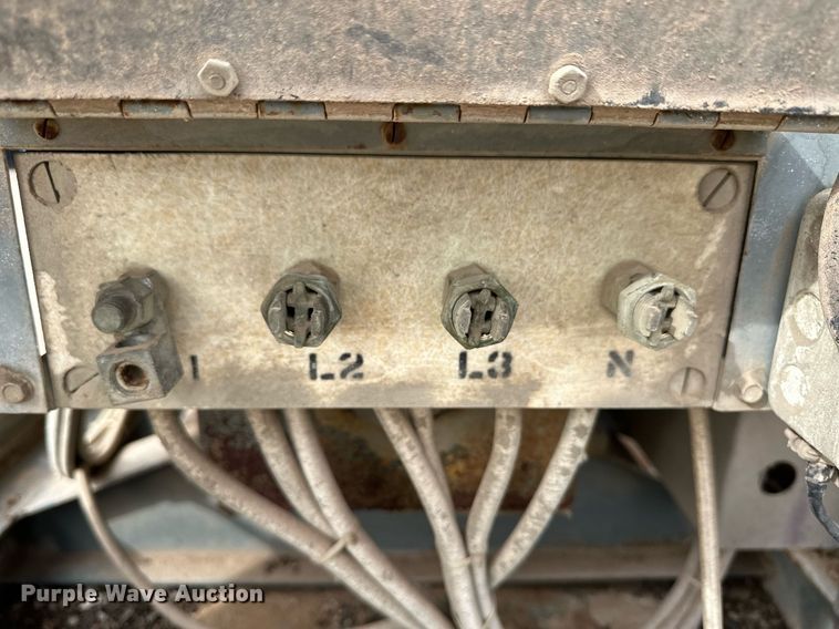 image for item OA9559 1969 Libby Welding Co. LGN-100 generator