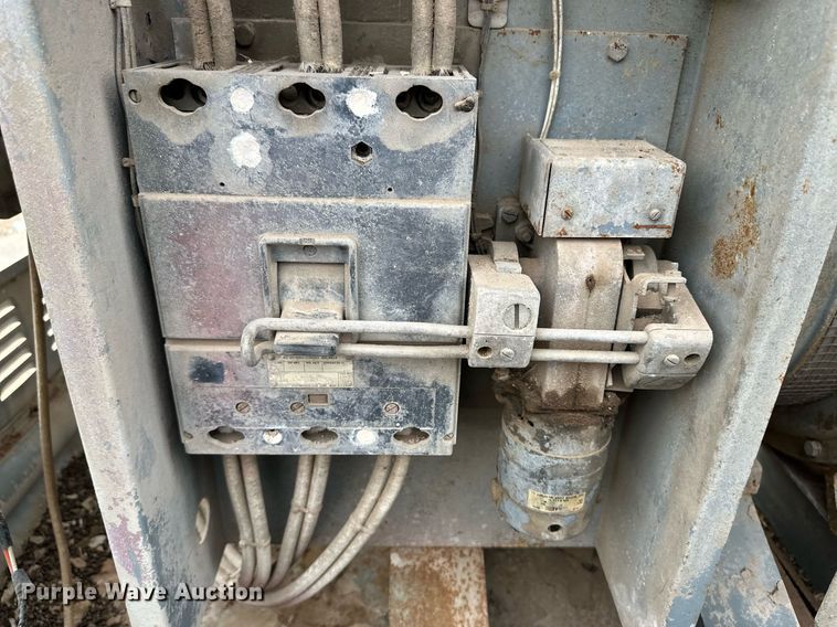 image for item OA9559 1969 Libby Welding Co. LGN-100 generator