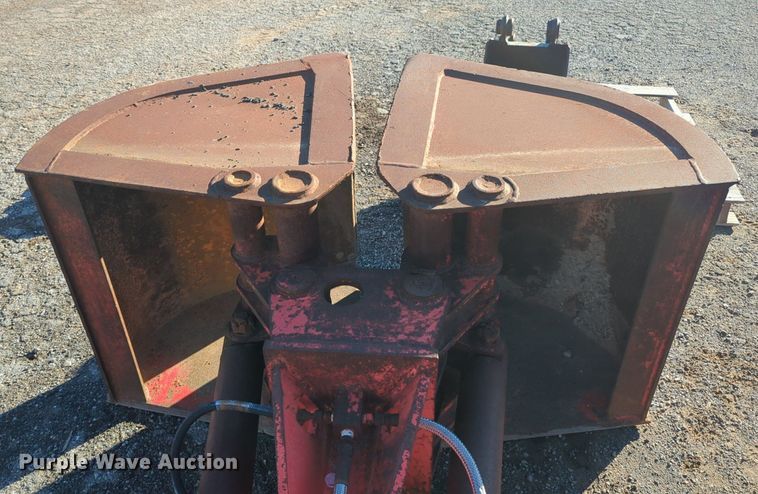 image for item OD9243 Clamshell bucket