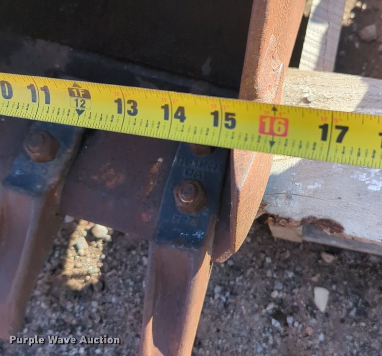 image for item OD9245 Caterpillar excavator bucket