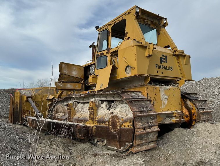 image for item OJ9431 1979 Fiat-Allis 31 dozer