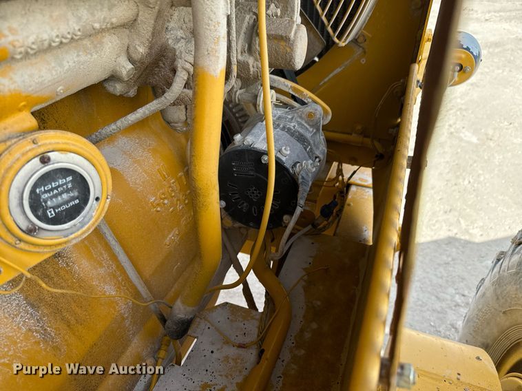 image for item OJ9432 1971 Caterpillar 14E rigid frame motor grader