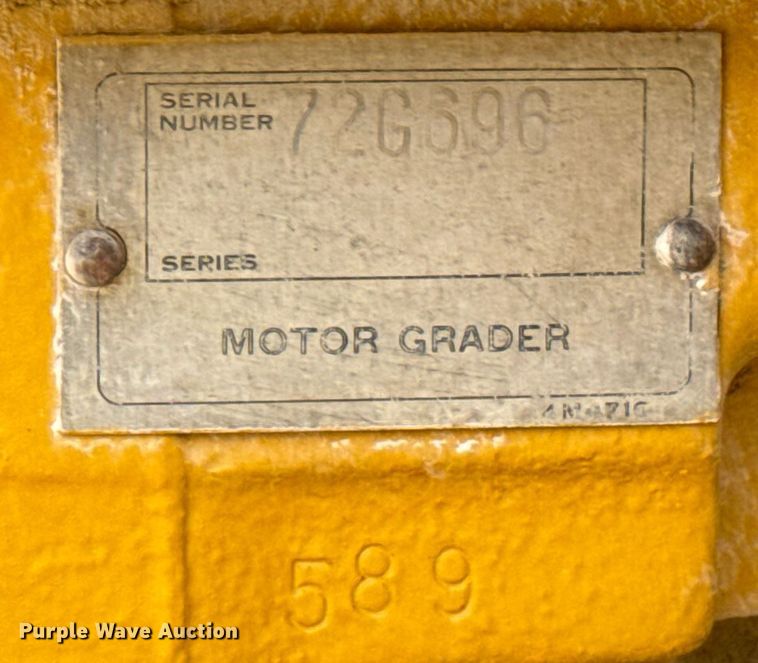 image for item OJ9432 1971 Caterpillar 14E rigid frame motor grader