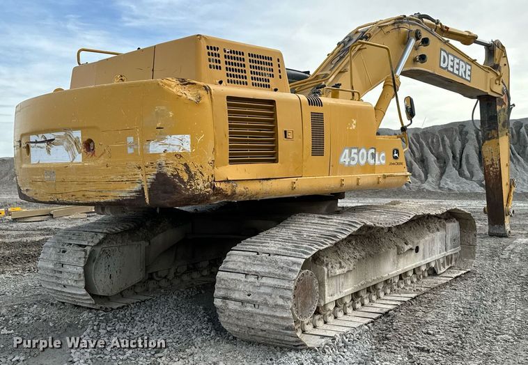 image for item OJ9435 2005 John Deere 450C LC excavator