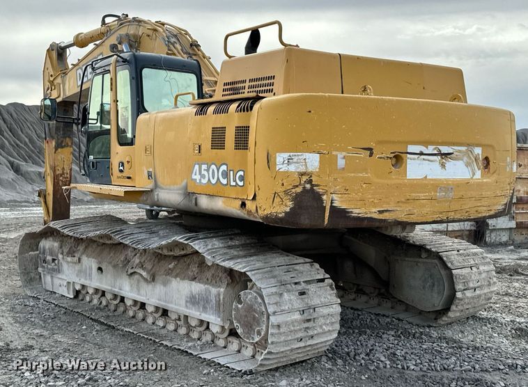 image for item OJ9435 2005 John Deere 450C LC excavator
