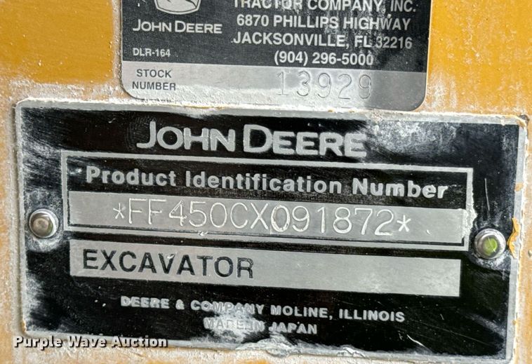 image for item OJ9435 2005 John Deere 450C LC excavator