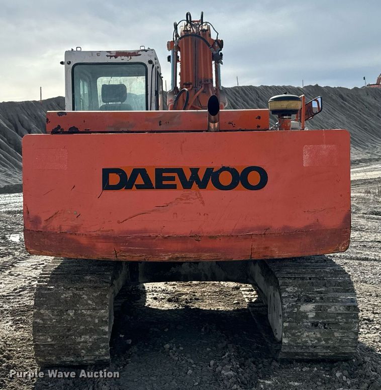 image for item OJ9436 1997 Daewoo Solar 170III excavator
