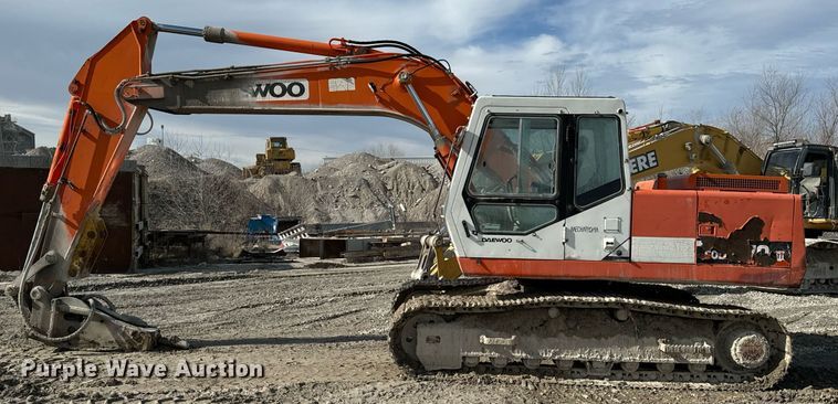 image for item OJ9436 1997 Daewoo Solar 170III excavator