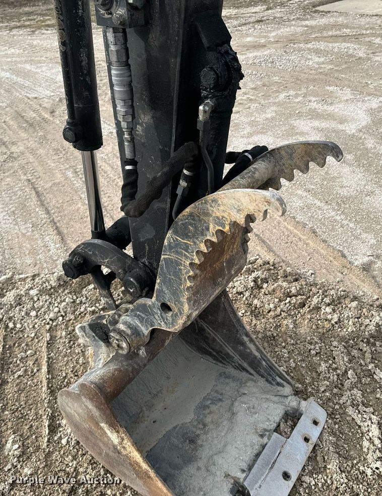 image for item OJ9461 2020 John Deere 35G mini excavator