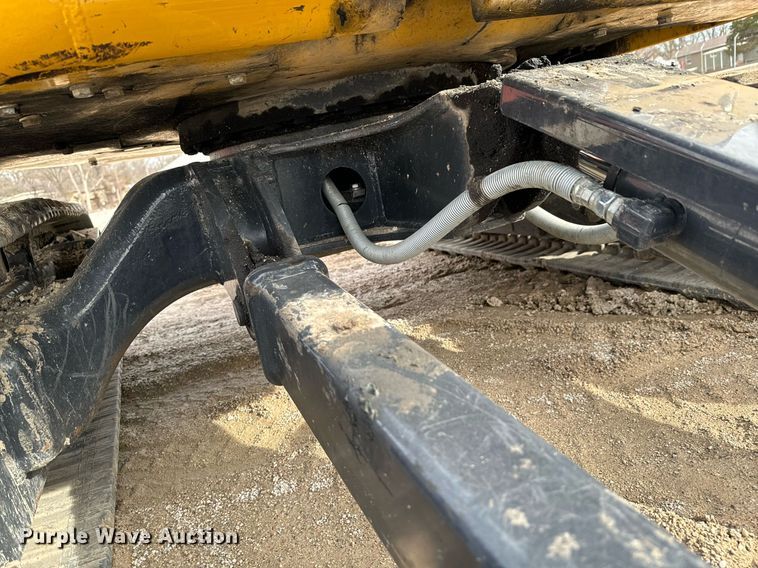 image for item OJ9461 2020 John Deere 35G mini excavator