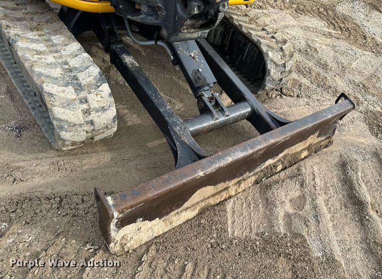 image for item OJ9461 2020 John Deere 35G mini excavator