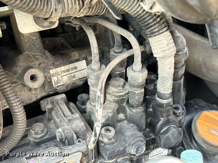 image for item OJ9461 2020 John Deere 35G mini excavator