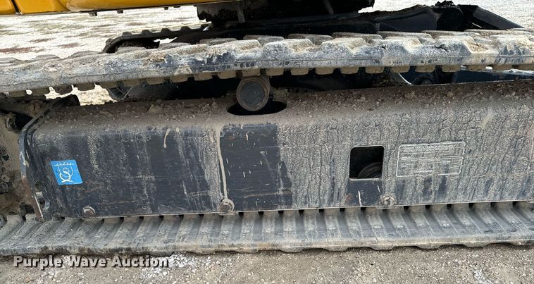 image for item OJ9461 2020 John Deere 35G mini excavator